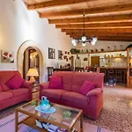 Two-bedroom House With Country Views By Renthousing