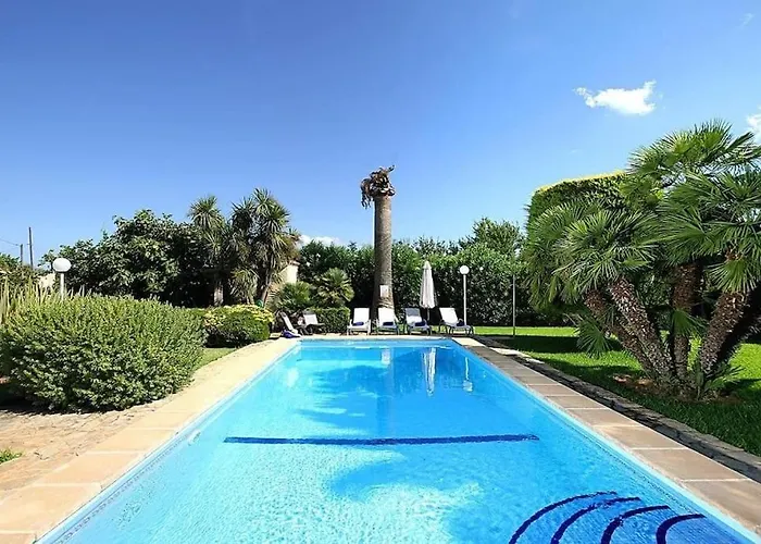 Two-bedroom House With Country Views By Renthousing Villa Pollensa