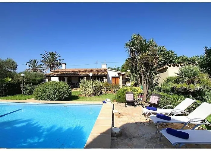 Two-bedroom House With Country Views By Renthousing * Pollensa